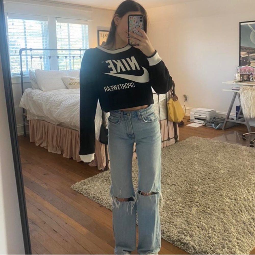 Nike reversible long sleeve from the paris store